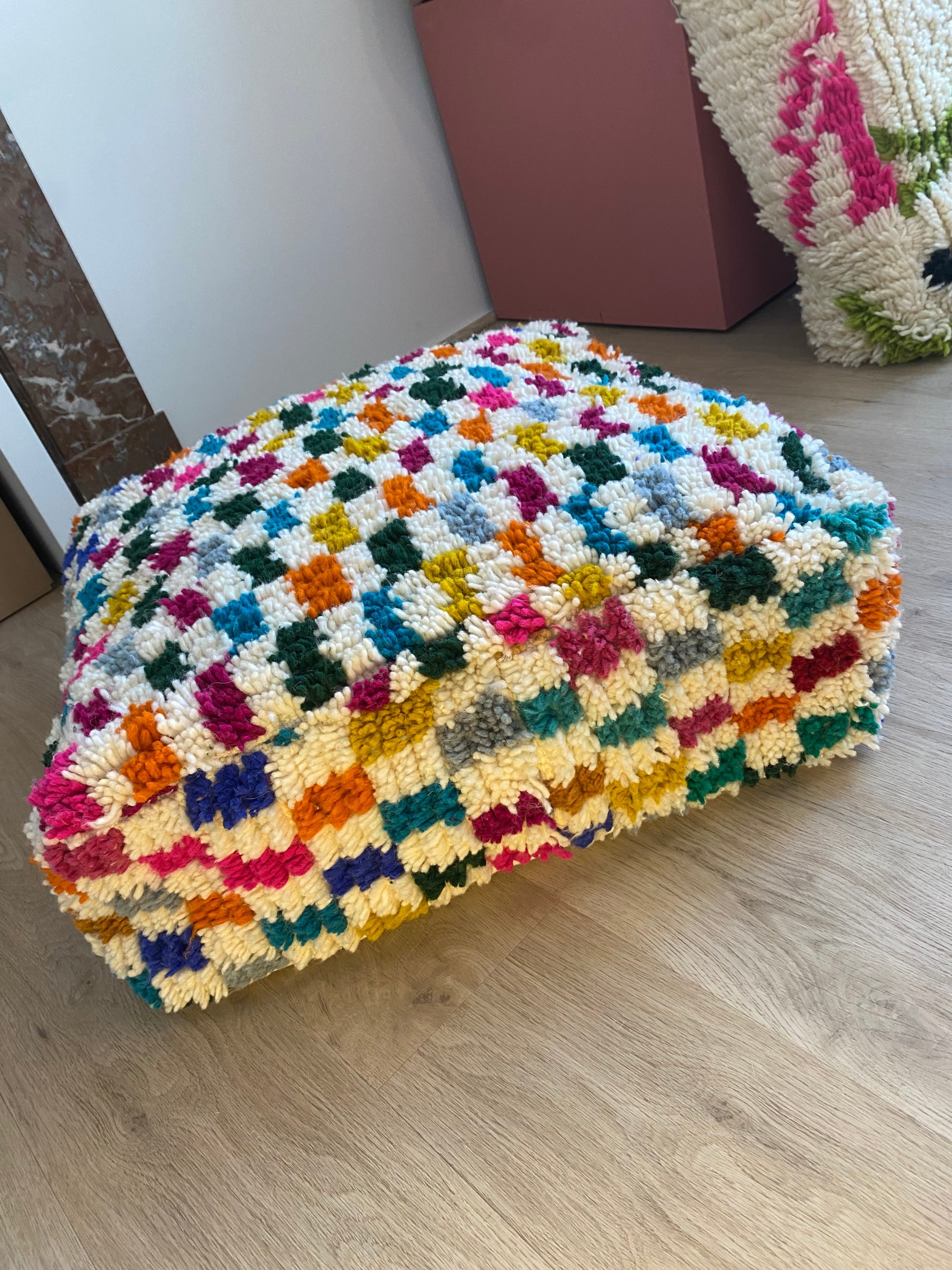 Confetti Damier